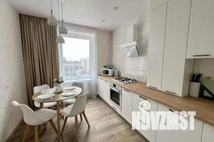 1-к квартира, посуточно, 42м2, 4/7 этаж