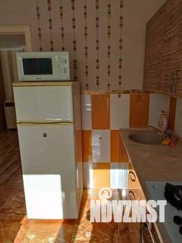 1-к квартира, посуточно, 32м2, 1/1 этаж