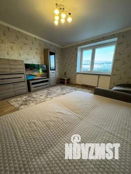 1-к квартира, посуточно, 40м2, 11/13 этаж