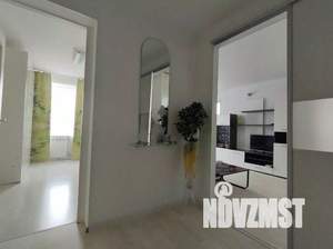 1-к квартира, посуточно, 42м2, 1/1 этаж