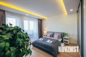 2-к квартира, посуточно, 70м2, 14/20 этаж