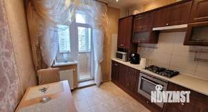 1-к квартира, посуточно, 45м2, 6/9 этаж