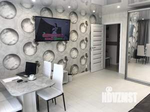 1-к квартира, посуточно, 55м2, 1/1 этаж