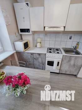 1-к квартира, посуточно, 42м2, 2/3 этаж