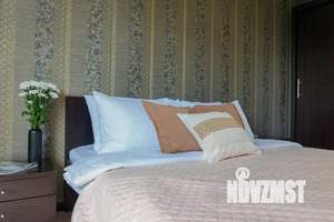 1-к квартира, посуточно, 54м2, 1/1 этаж