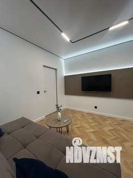 1-к квартира, посуточно, 43м2, 2/9 этаж
