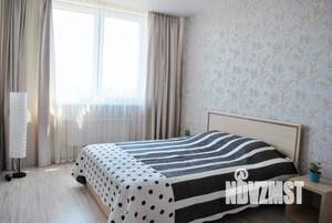 1-к квартира, посуточно, 60м2, 1/1 этаж