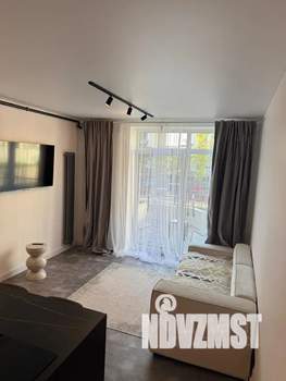 1-к квартира, посуточно, 46м2, 1/5 этаж