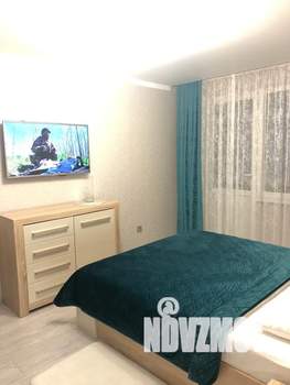 1-к квартира, посуточно, 35м2, 7/10 этаж