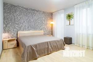 1-к квартира, посуточно, 42м2, 3/9 этаж