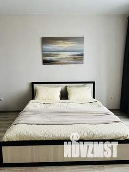 1-к квартира, посуточно, 43м2, 8/10 этаж