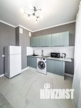 1-к квартира, посуточно, 35м2, 7/16 этаж