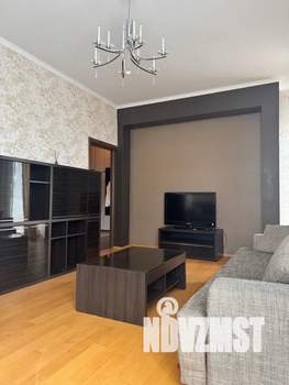 1-к квартира, посуточно, 57м2, 4/8 этаж