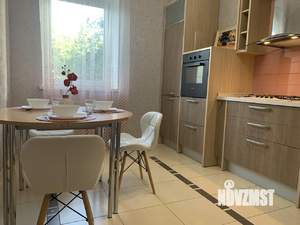 2-к квартира, на длительный срок, 58м2, 1/9 этаж