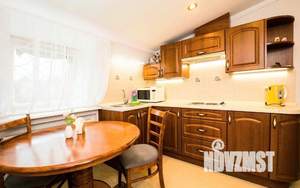 2-к квартира, посуточно, 42м2, 1/1 этаж