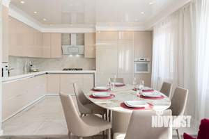 3-к квартира, посуточно, 155м2, 2/5 этаж