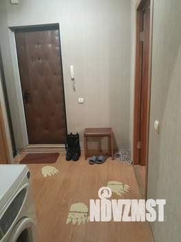 1-к квартира, посуточно, 37м2, 1/10 этаж
