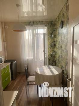 1-к квартира, посуточно, 33м2, 6/9 этаж