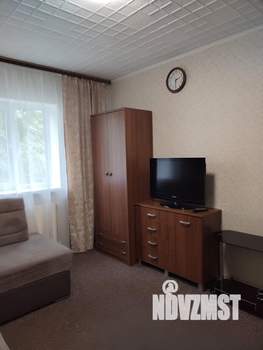 2-к квартира, посуточно, 40м2, 3/3 этаж