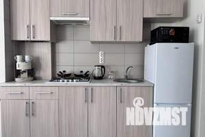 1-к квартира, посуточно, 32м2, 2/3 этаж