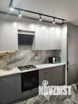 1-к квартира, посуточно, 42м2, 4/9 этаж