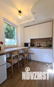 2-к квартира, посуточно, 37м2, 1/2 этаж