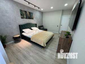1-к квартира, посуточно, 34м2, 4/8 этаж