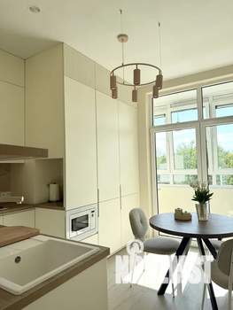 1-к квартира, посуточно, 45м2, 6/9 этаж