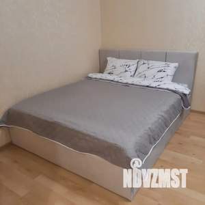 1-к квартира, посуточно, 40м2, 8/8 этаж