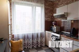 1-к квартира, посуточно, 50м2, 5/5 этаж