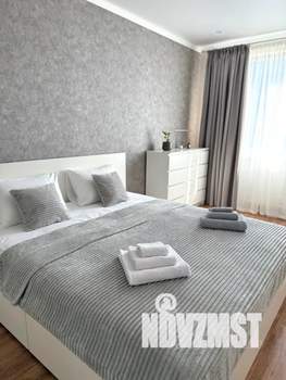 2-к квартира, посуточно, 67м2, 6/8 этаж