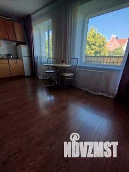 1-к квартира, посуточно, 38м2, 1/1 этаж