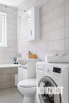 1-к квартира, посуточно, 43м2, 1/1 этаж