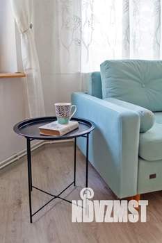1-к квартира, посуточно, 38м2, 3/3 этаж