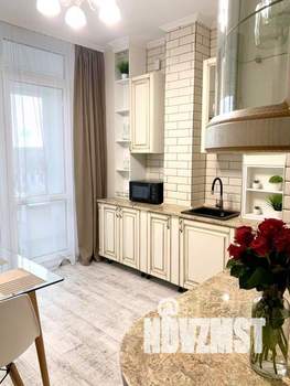 1-к квартира, посуточно, 42м2, 1/1 этаж