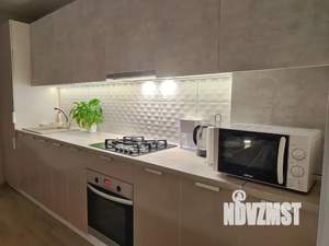 1-к квартира, посуточно, 40м2, 10/10 этаж