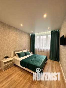 1-к квартира, посуточно, 33м2, 6/9 этаж