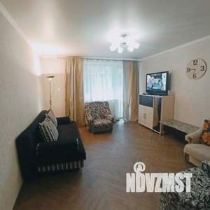 2-к квартира, посуточно, 70м2, 1/1 этаж