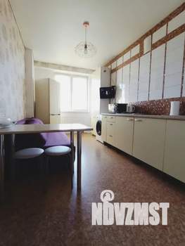 1-к квартира, посуточно, 35м2, 7/10 этаж