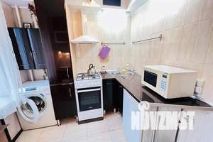 1-к квартира, посуточно, 32м2, 4/5 этаж