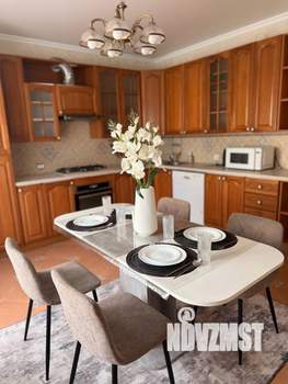 3-к квартира, на длительный срок, 120м2, 2/5 этаж