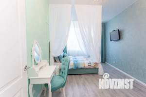 3-к квартира, посуточно, 104м2, 4/8 этаж