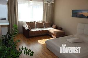 1-к квартира, посуточно, 40м2, 8/10 этаж