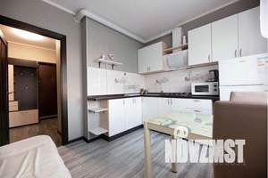 1-к квартира, посуточно, 38м2, 8/9 этаж