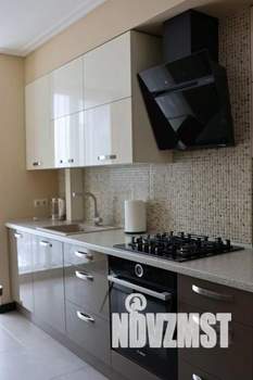2-к квартира, посуточно, 43м2, 1/1 этаж