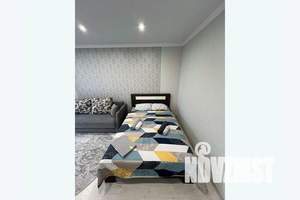 1-к квартира, посуточно, 44м2, 15/16 этаж