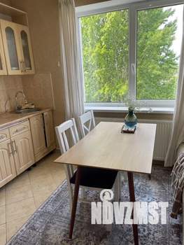 1-к квартира, посуточно, 30м2, 4/4 этаж