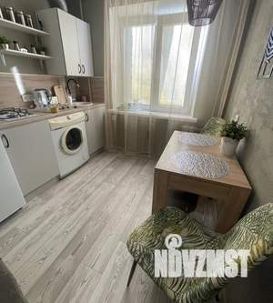 1-к квартира, посуточно, 32м2, 4/5 этаж