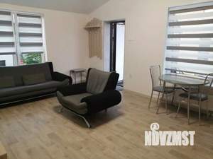 1-к квартира, посуточно, 42м2, 1/1 этаж