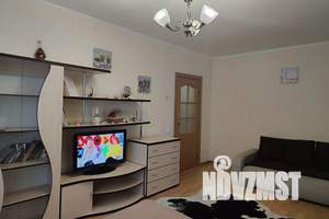 1-к квартира, посуточно, 39м2, 6/9 этаж